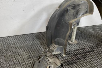 Pare boue avant droit DACIA SANDERO 2
