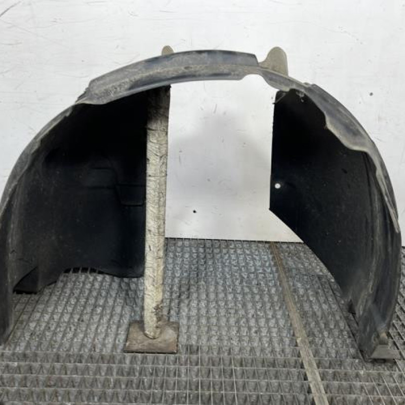 Pare boue avant gauche CITROEN C3 3 Photo n°4