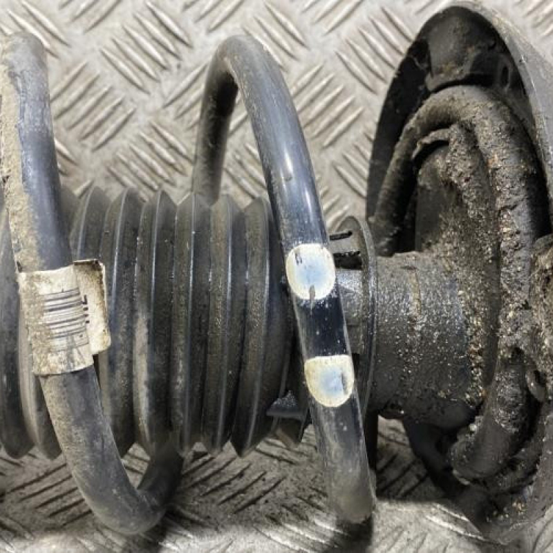 Amortisseur avant gauche MERCEDES CLASSE A 176 Photo n°2