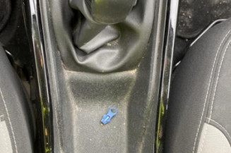 Bas de caisse gauche PEUGEOT 2008 1