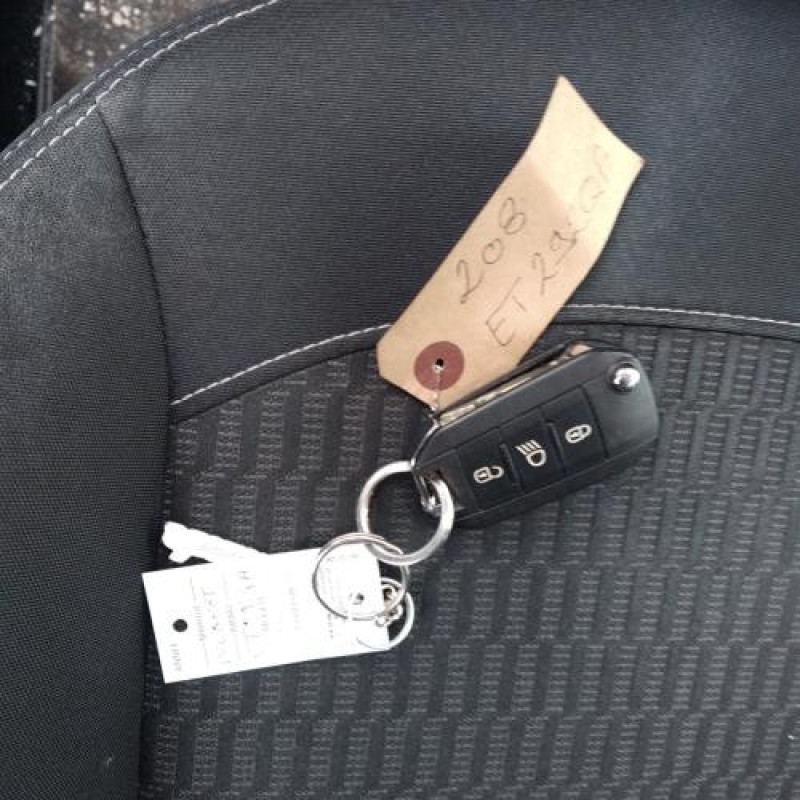 Serrure arriere droit PEUGEOT 208 1 Photo n°6