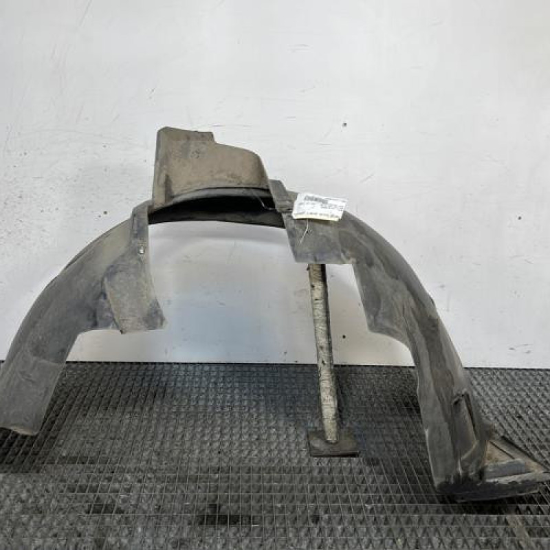 Pare boue avant gauche BMW X5 E53 Photo n°1