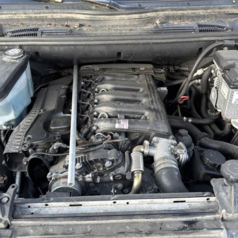 Pare boue avant gauche BMW X5 E53 Photo n°12