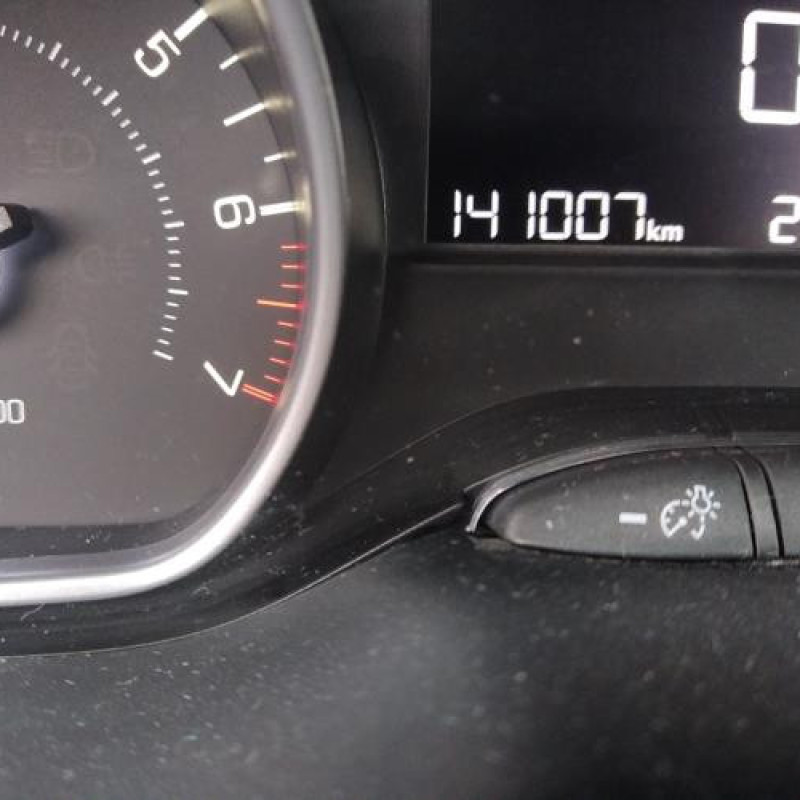 Ceinture avant droit PEUGEOT 208 1 Photo n°10