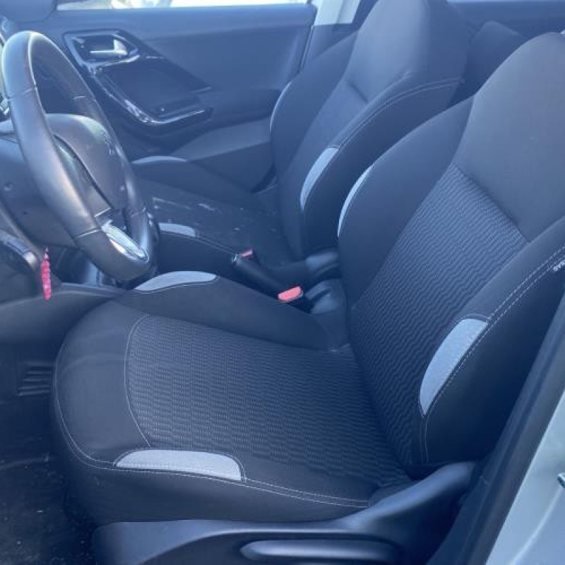 Ceinture avant droit PEUGEOT 208 1 Photo n°10