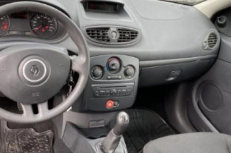 Plage arriere RENAULT CLIO 3