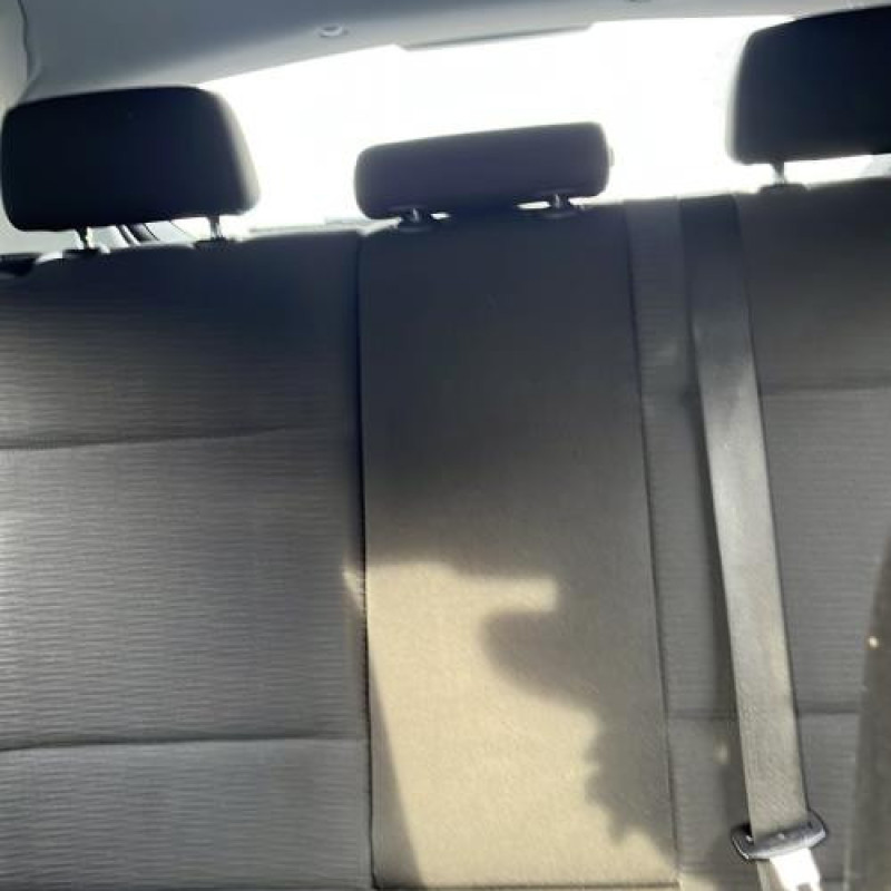 Compresseur clim BMW SERIE 1 E87 Photo n°2