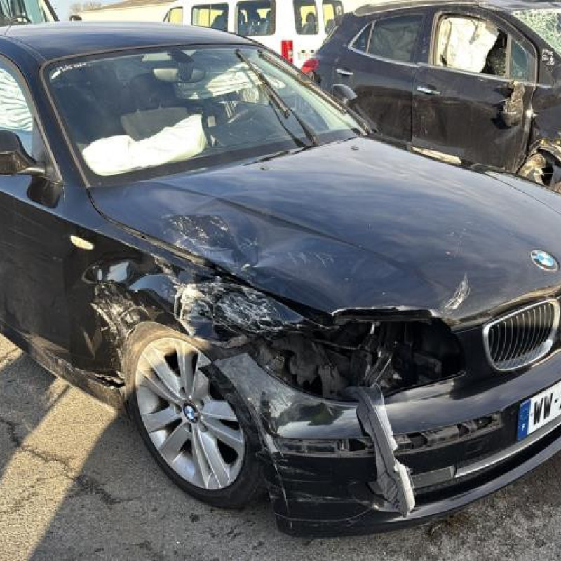 Compresseur clim BMW SERIE 1 E87 Photo n°7