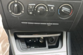 Moteur essuie glace arriere BMW SERIE 1 E87