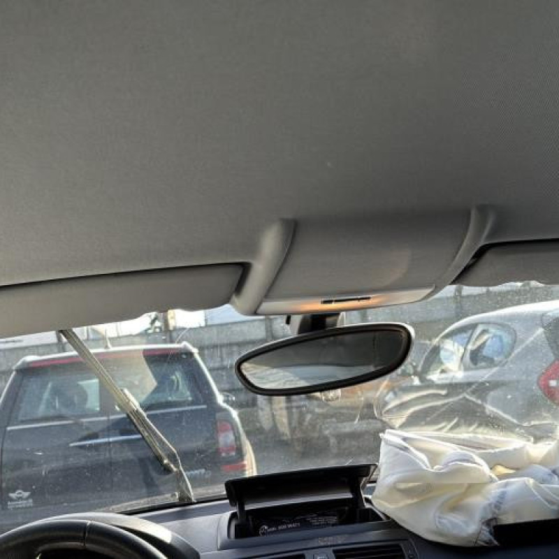 Poignee interieur arriere droit BMW SERIE 1 E87 Photo n°19