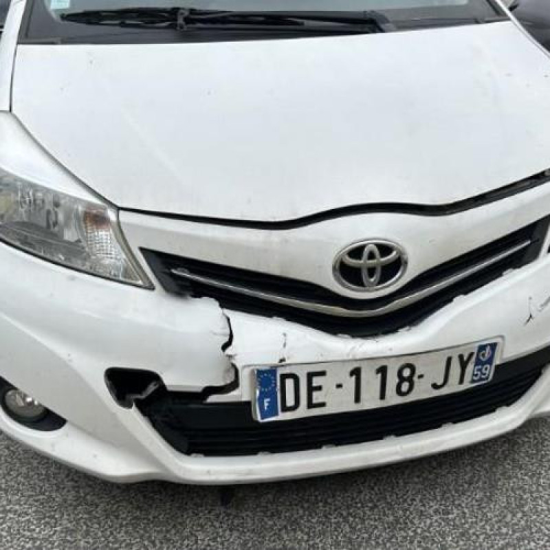 Plage arriere TOYOTA YARIS 3 Photo n°17