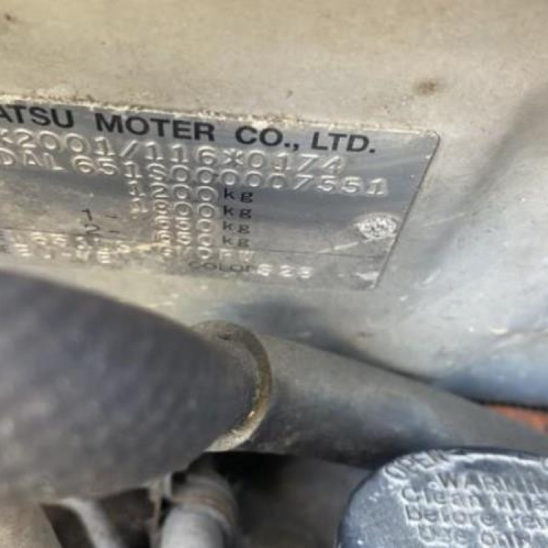 Plage arriere DAIHATSU TREVIS Photo n°9