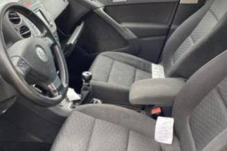 Plage arriere VOLKSWAGEN TIGUAN 1