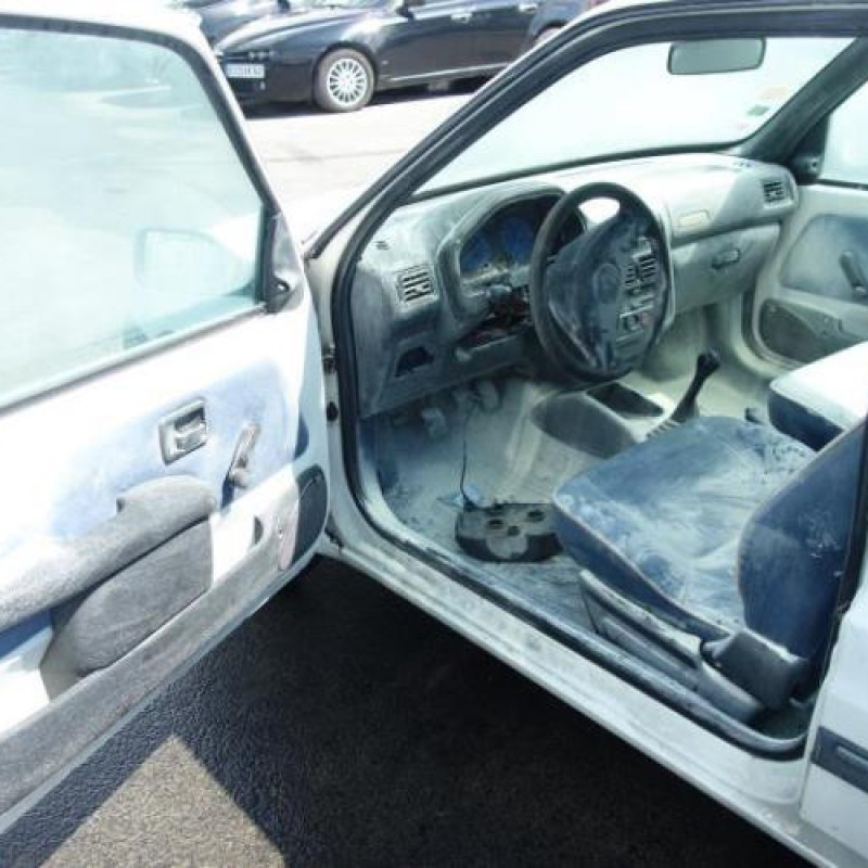 Porte avant droit PEUGEOT 106 Photo n°5