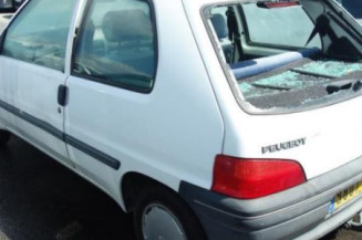 Porte avant droit PEUGEOT 106