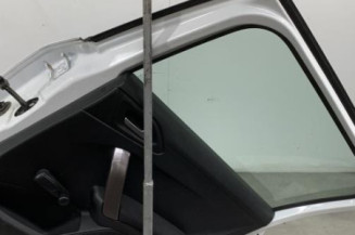 Porte arriere droit PEUGEOT 2008 1