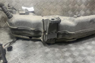 Reservoir AdBlue SEAT ATECA Photo n°1