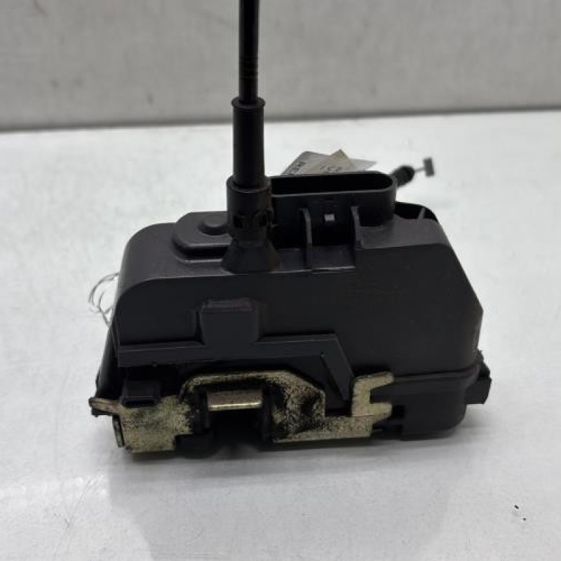 Serrure arriere droit RENAULT VEL SATIS Photo n°4