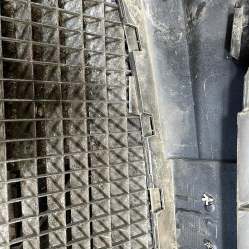 Pare choc avant PEUGEOT 207 Photo n°7