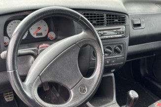 Leve vitre electrique avant gauche VOLKSWAGEN GOLF 3