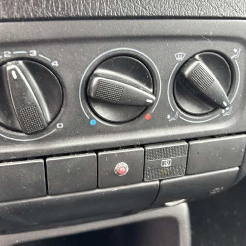 Leve vitre electrique avant gauche VOLKSWAGEN GOLF 3 Photo n°14