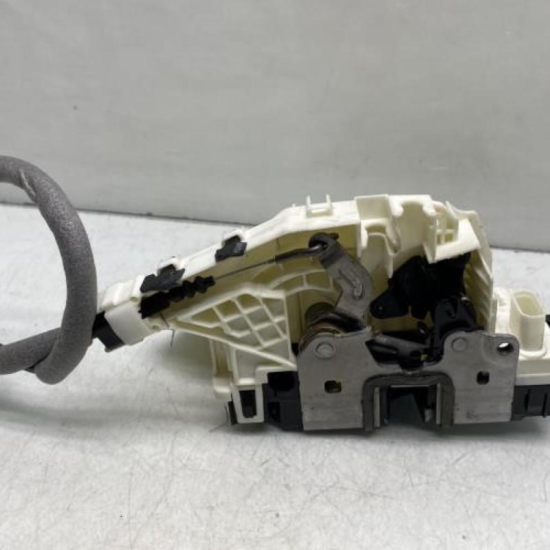 Serrure avant droit MERCEDES CLASSE M 166 Photo n°4