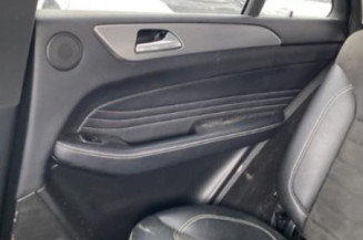 Serrure avant gauche MERCEDES CLASSE M 166