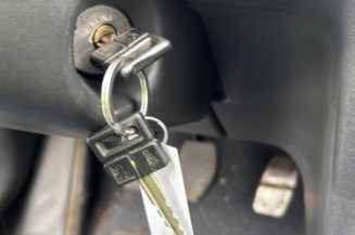 Serrure arriere gauche PEUGEOT 405