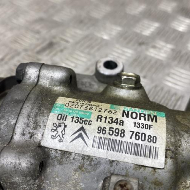 Compresseur clim CITROEN C4 GRAND PICASSO 1 Photo n°3