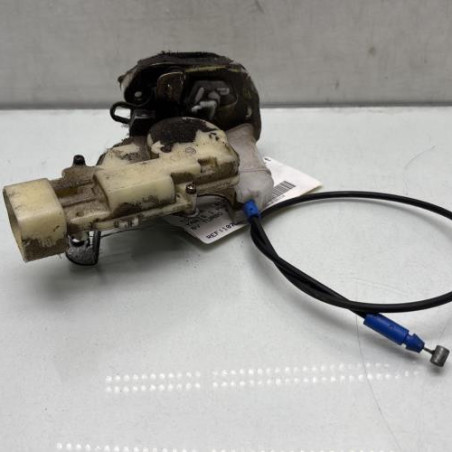 Serrure arriere droit TOYOTA YARIS 1