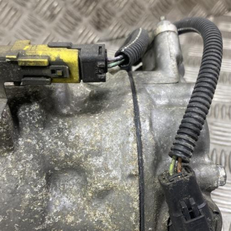 Compresseur clim CITROEN C4 PICASSO 1 Photo n°4