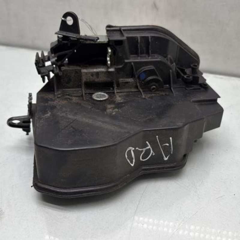 Serrure arriere droit BMW SERIE 3 E90 Photo n°2