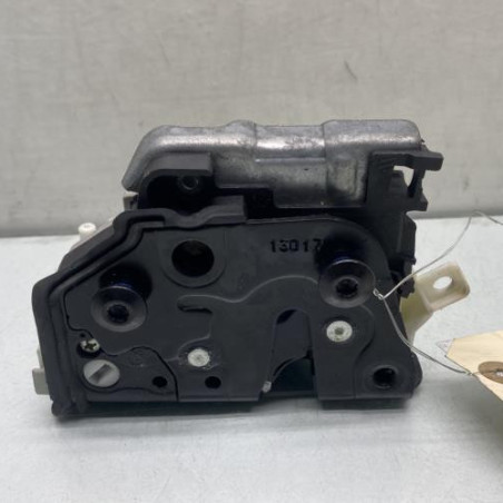 Serrure arriere droit AUDI A4 4 Photo n°1