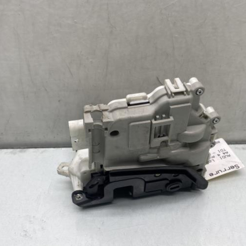 Serrure arriere droit AUDI A4 4 Photo n°3