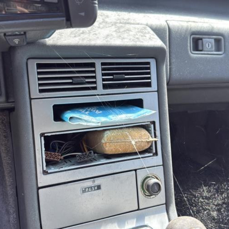 Leve vitre electrique avant droit MAZDA 929 2 Photo n°15