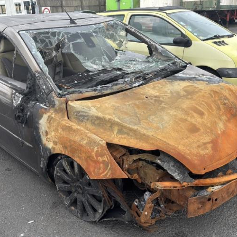 Serrure avant droit FORD FOCUS 2 Photo n°6