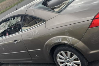 Serrure avant droit FORD FOCUS 2