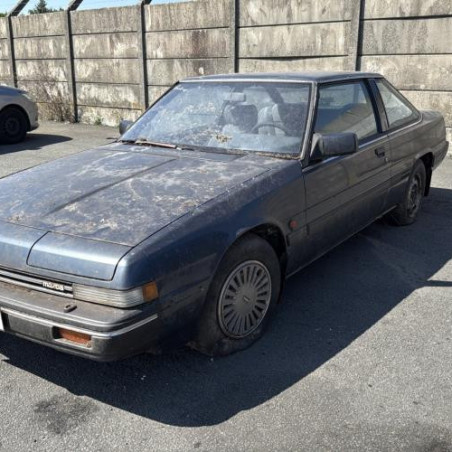 Pare choc arriere MAZDA 929 2 Photo n°1