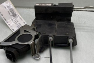 Serrure avant droit KIA RIO 2