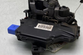 Serrure avant droit SKODA FABIA 2