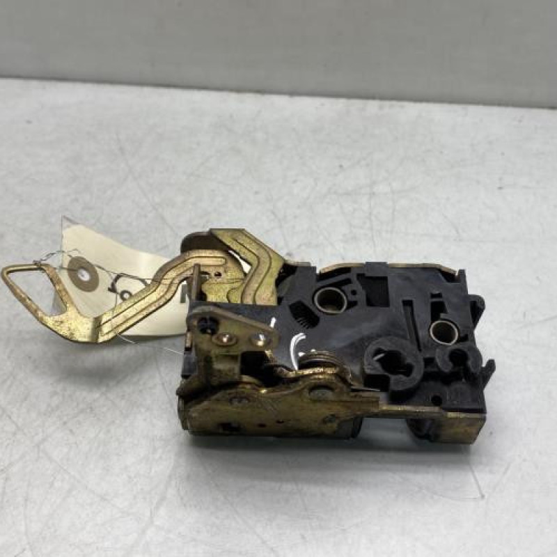 Serrure avant gauche CITROEN AX Photo n°3