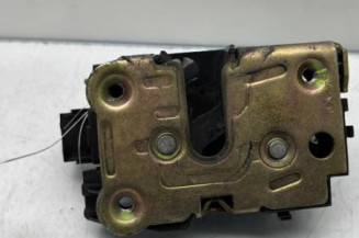 Serrure avant droit OPEL MOVANO A
