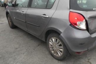 Capot RENAULT CLIO 3