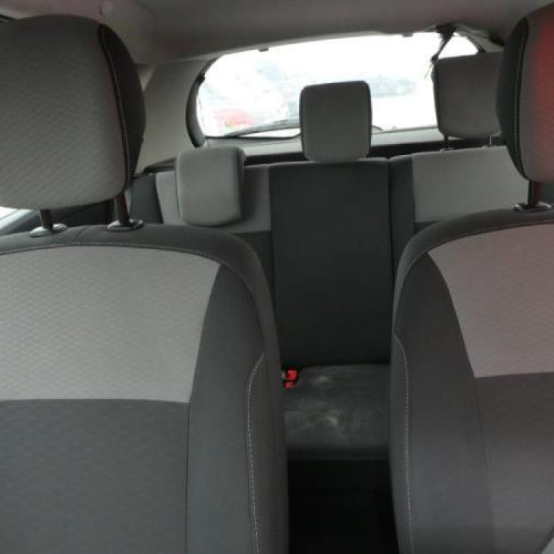 Capot RENAULT CLIO 3 Photo n°10