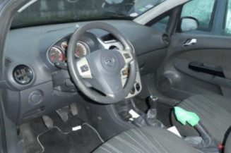 Porte avant gauche OPEL CORSA D
