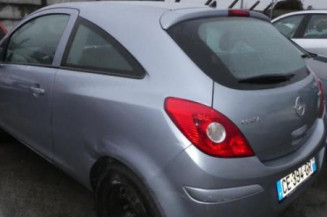 Porte avant gauche OPEL CORSA D