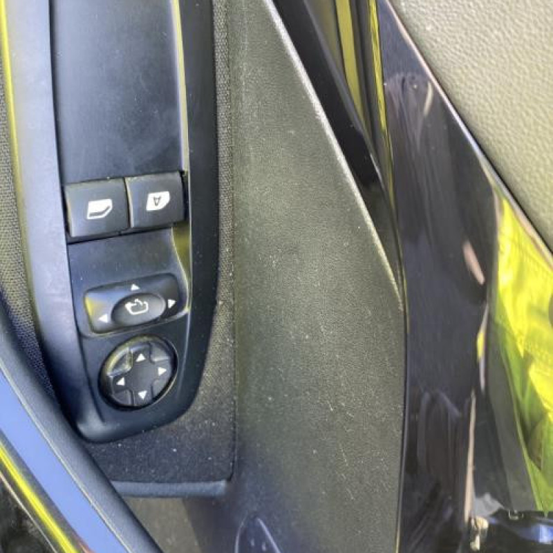 Ceinture avant droit PEUGEOT 208 1 Photo n°16