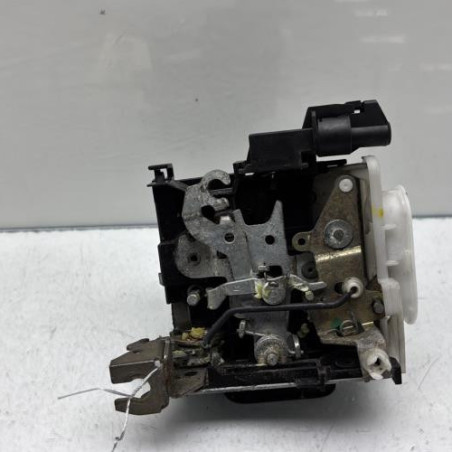 Serrure avant droit AUDI A3 1 Photo n°1