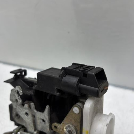 Serrure avant droit AUDI A3 1