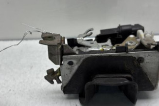 Serrure avant droit AUDI A3 1